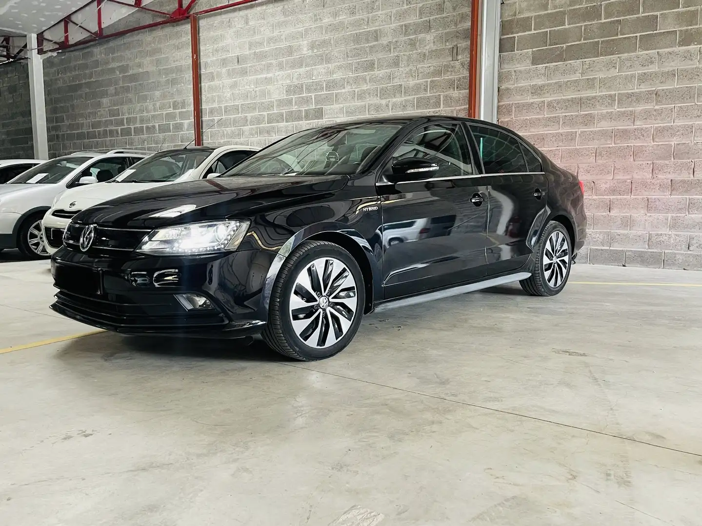 Volkswagen Jetta 1.4 TSI Comfortline DSG Schwarz - 2
