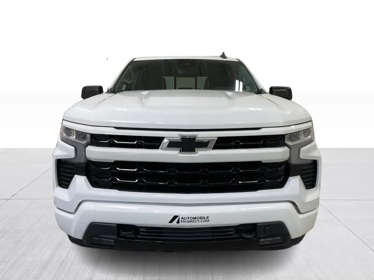 Chevrolet Silverado 1500 снимка Chevrolet Silverado 1500