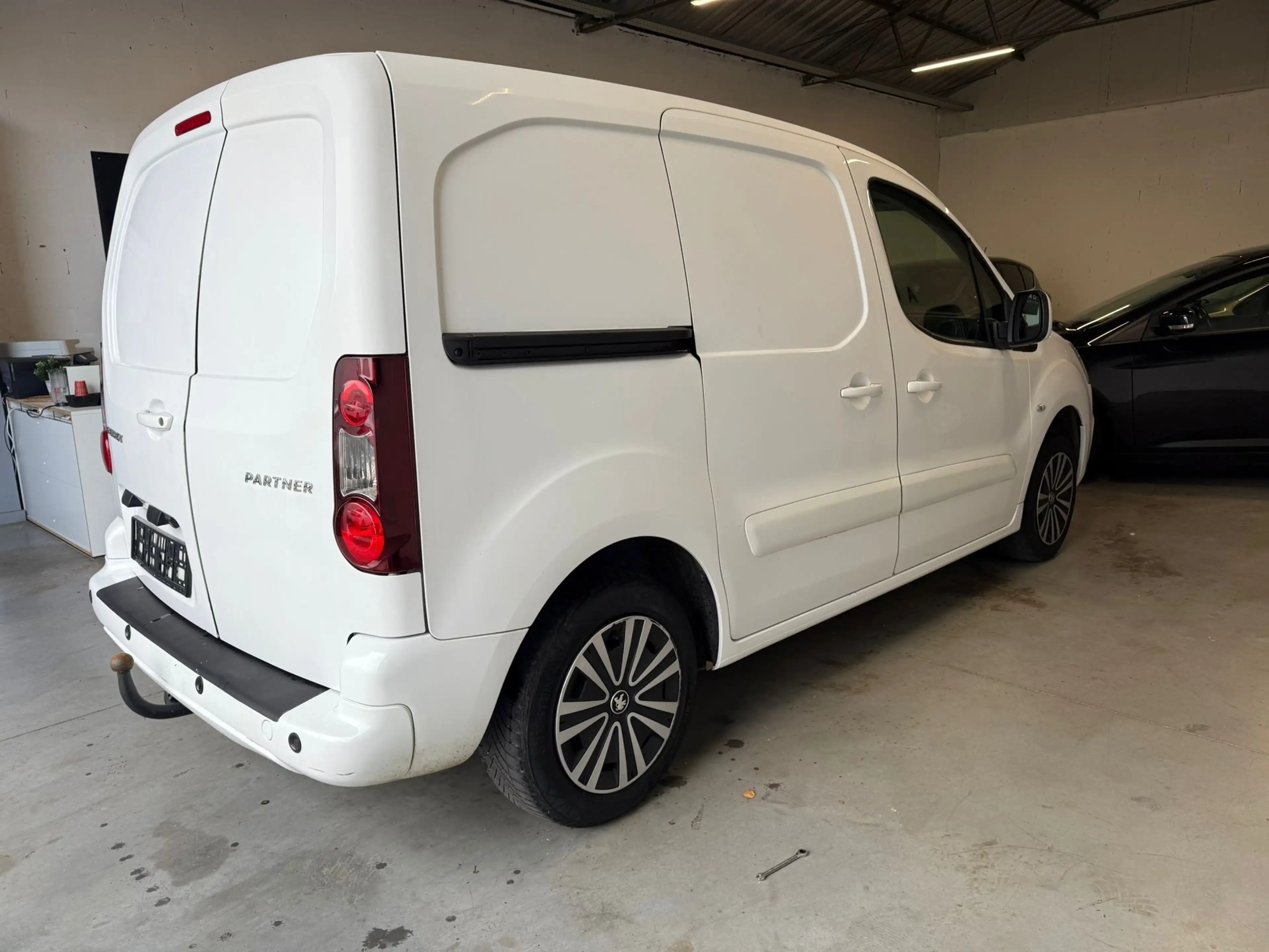 Peugeot Partner 1.6 HDi 3 places — photo 6