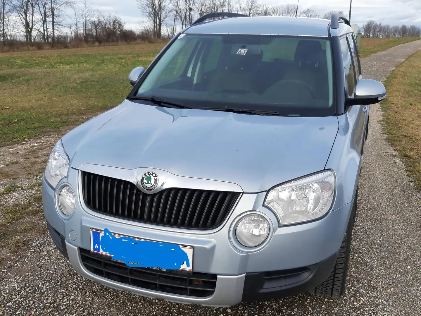 Skoda Yeti Yeti Ambition 1,2 TSI Ambition Silber - 1