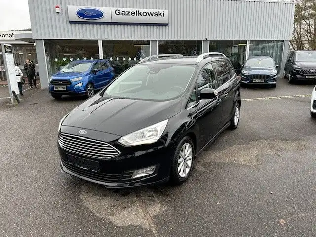 Ford Grand C-Max Titanium 1.5 EcoBlue