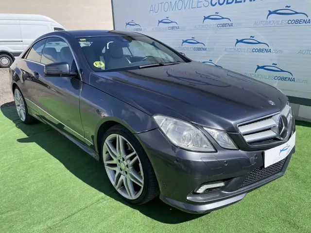 Mercedes-Benz E 250 250CDI BE Avantgarde Aut. (9.75)