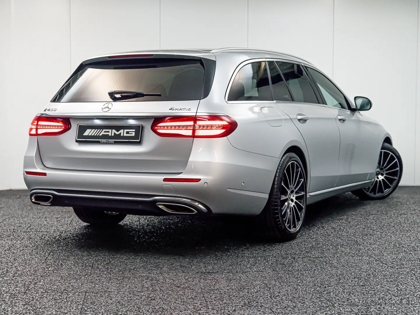 Mercedes-Benz E 400 Estate E 4MATIC AVANTGARDE Gris - 2