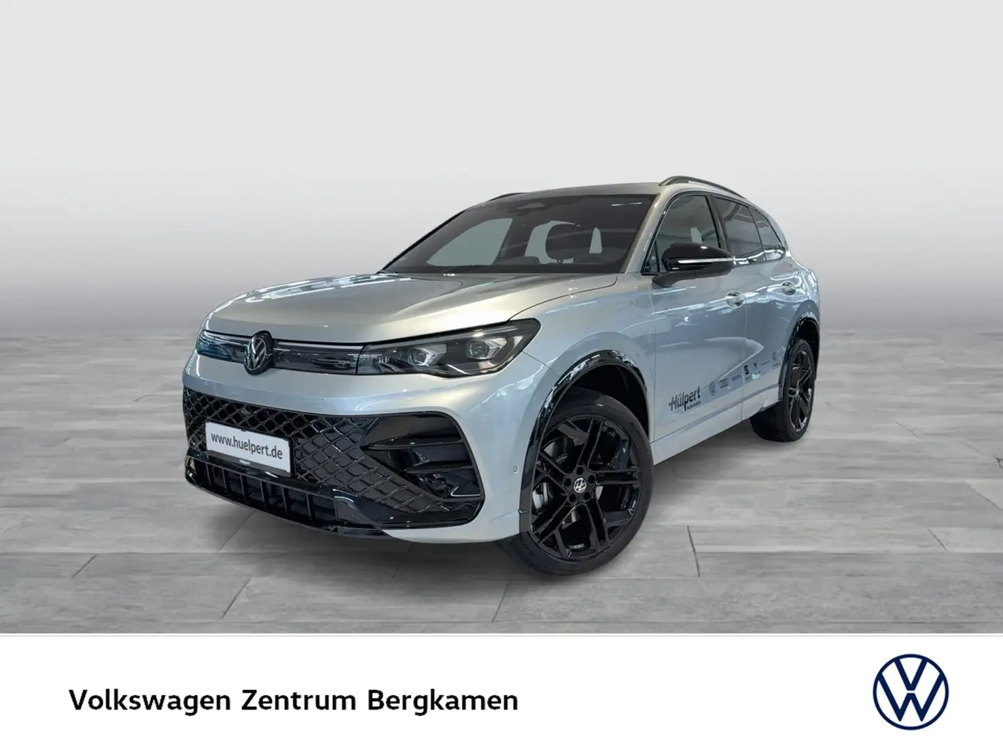 Volkswagen Tiguan 2.0 R-LINE DSG 4X4 BLACKSTYLE LEDER PANO Silber - 1