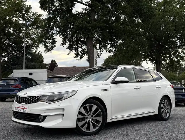 Kia Optima SW 1.7 CRDi Leder 360camera Pano Zetelv. Garantie!