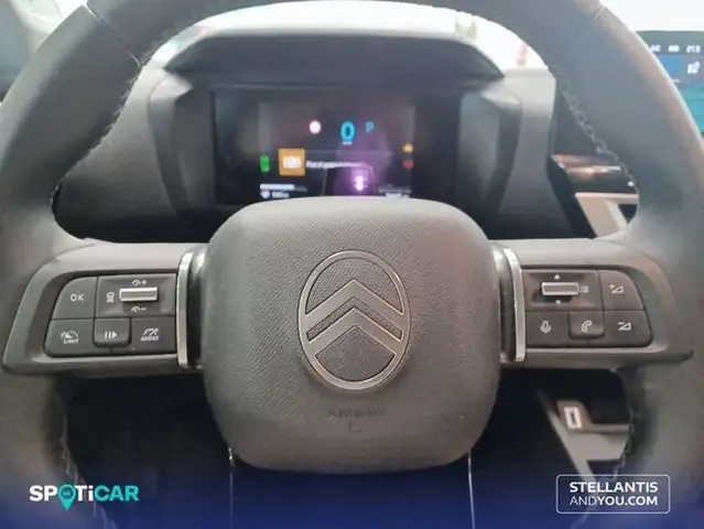 Citroen C4 view 14