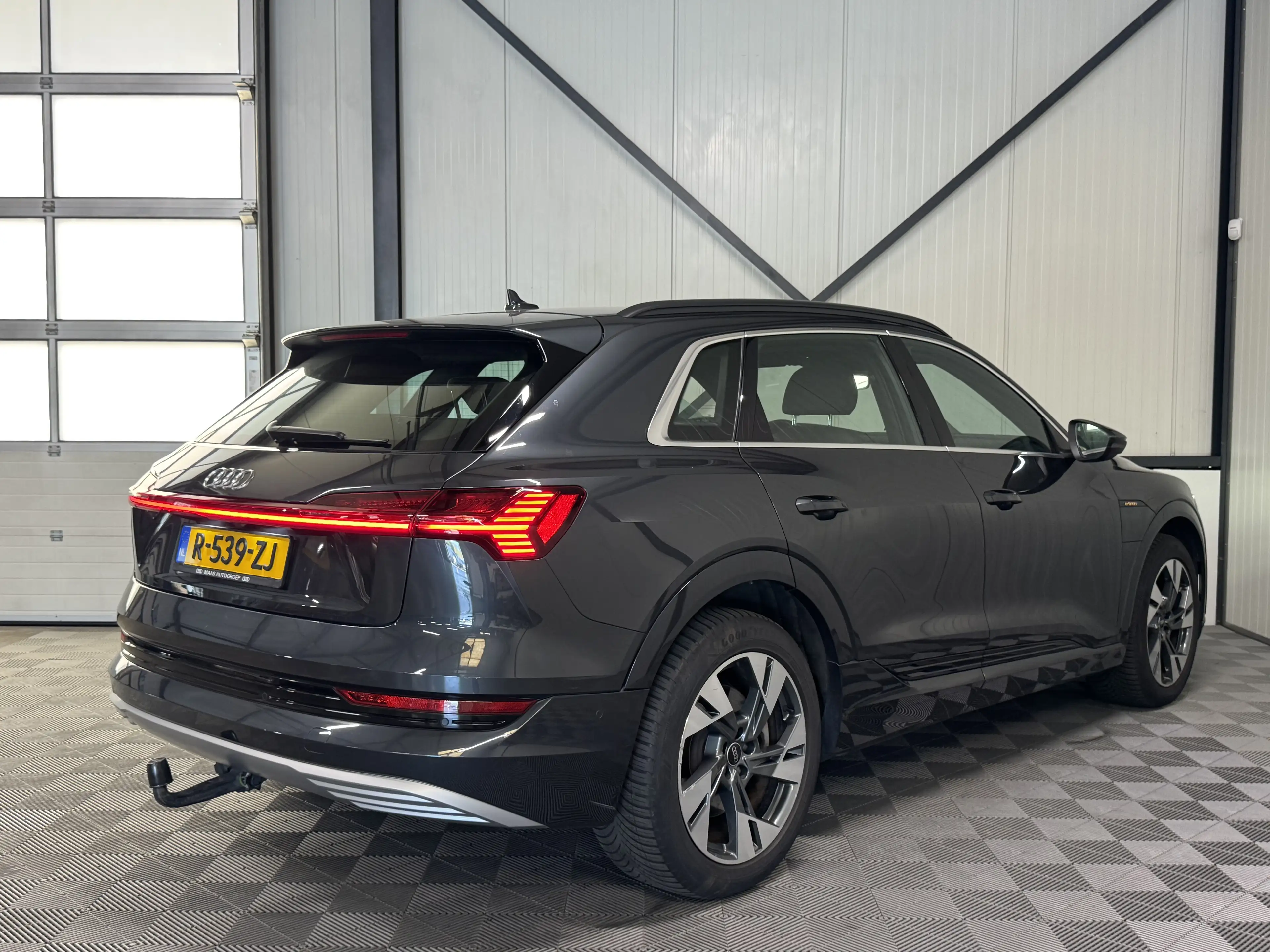 Audi e-tron 55 Quattro Advanced Edition 95kWh SOH 88% | Navi | — photo 2