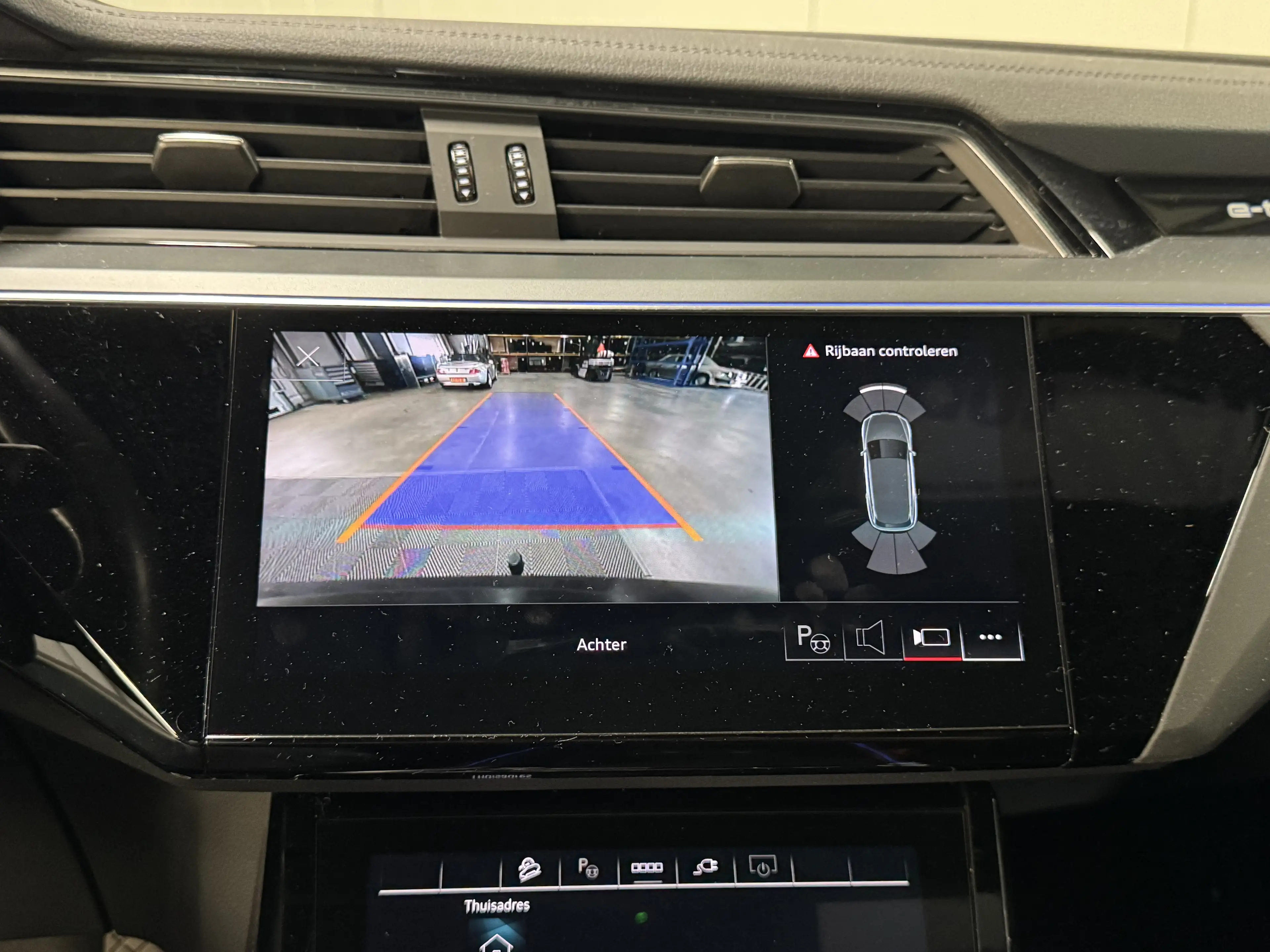 Audi e-tron 55 Quattro Advanced Edition 95kWh SOH 88% | Navi | — photo 16