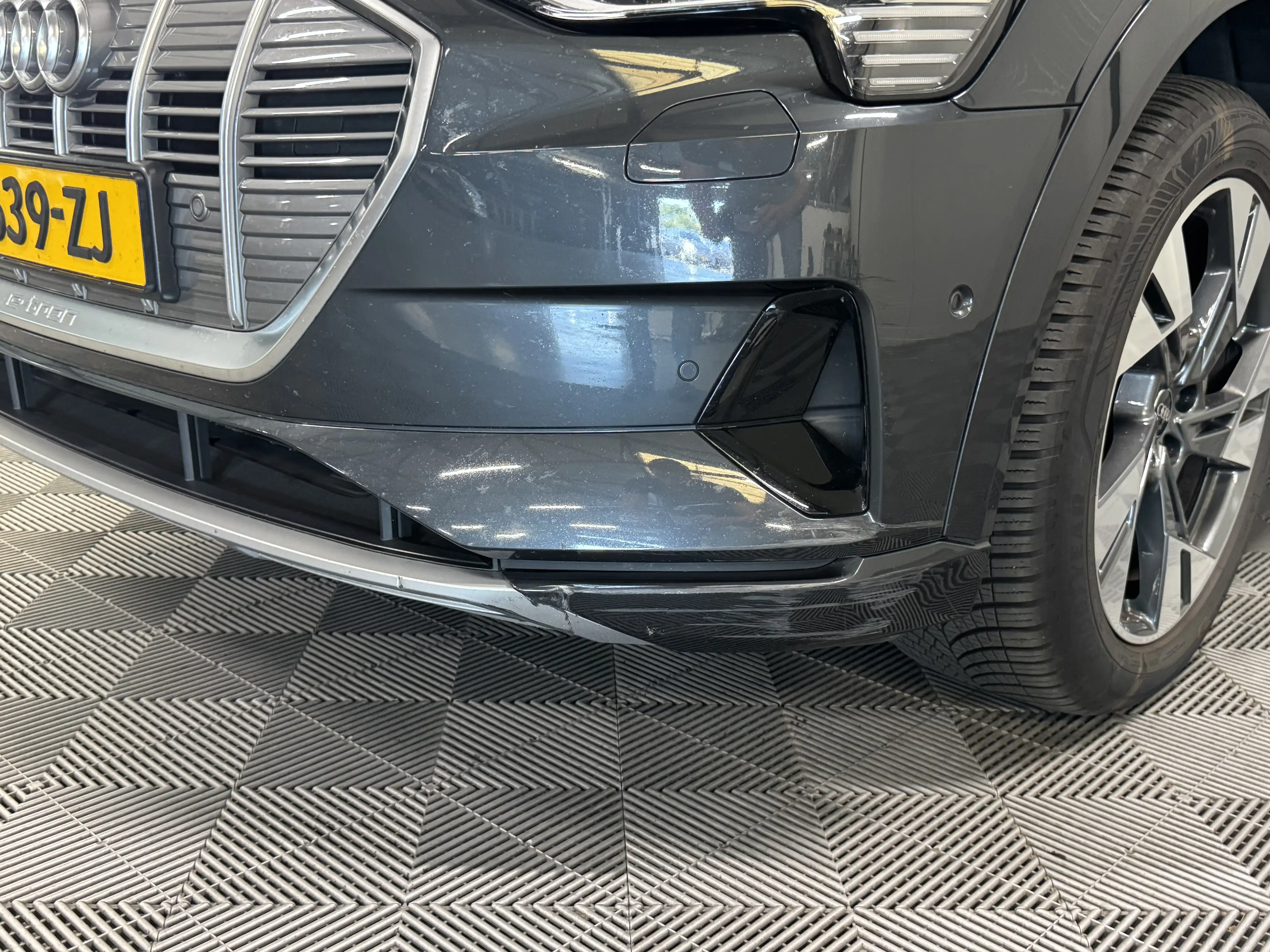 Audi e-tron 55 Quattro Advanced Edition 95kWh SOH 88% | Navi | — photo 29