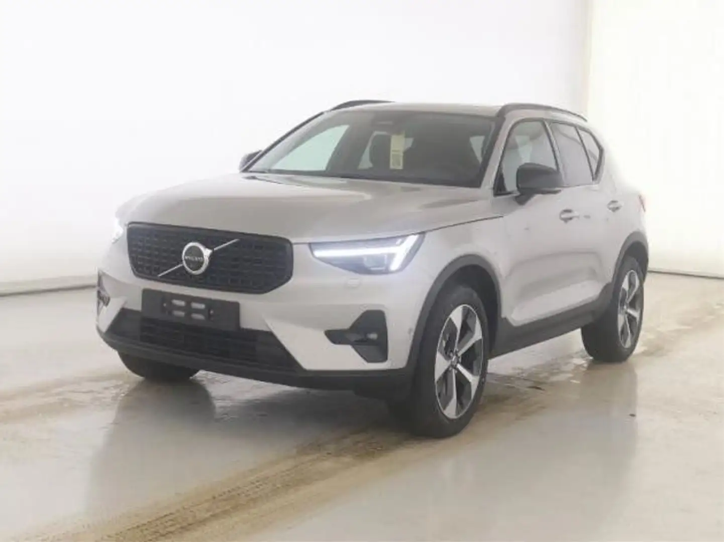 Volvo XC40 Plus Dark*LEDER*PANO*ACC*BLIS*360*PIXEL Silber - 1