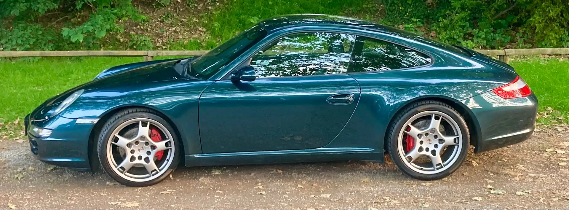 Porsche 911 997 Carrera S Grün - 2