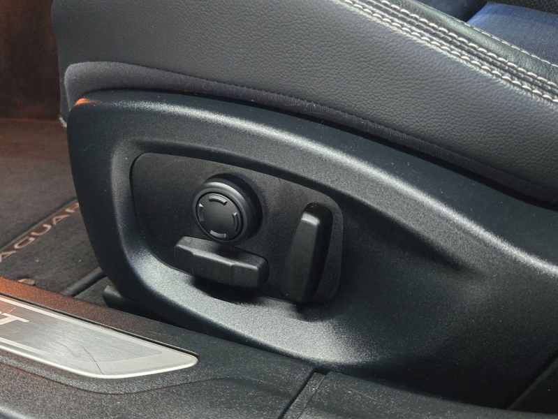 Jaguar XF Sportbrake R-Sport*SOUNDSYSTEM*PARKASISSTENT* — photo 11