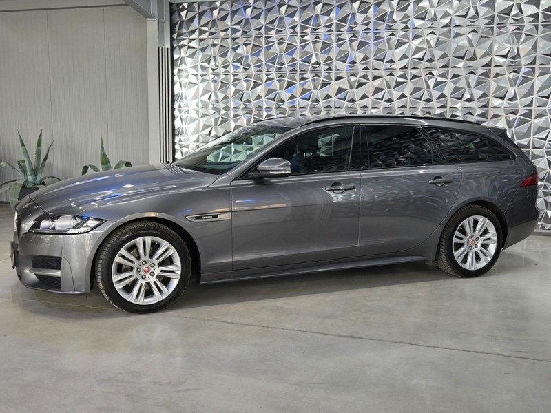 Jaguar XF Sportbrake R-Sport*SOUNDSYSTEM*PARKASISSTENT* — photo 8