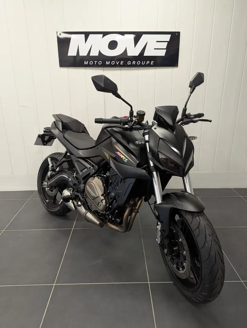 QJ Motor SRK 700 - 2