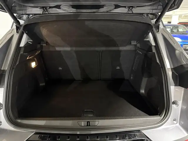 Opel Grandland X view 12
