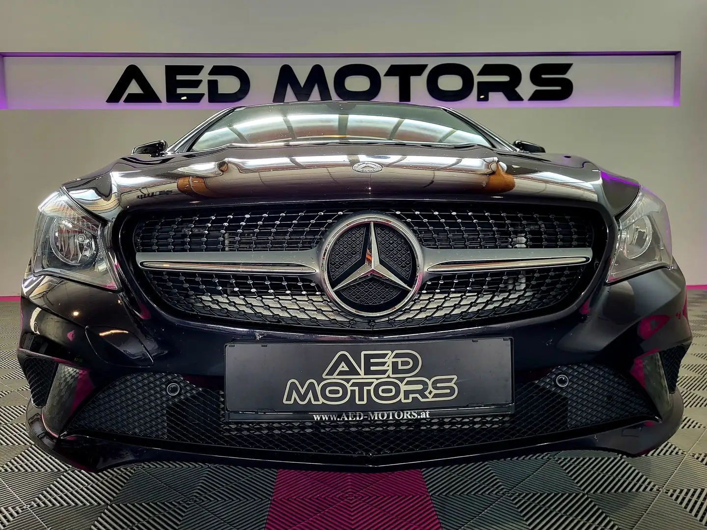 Mercedes-Benz CLA 200 CLA 200 CDI (117.301) Paars - 2
