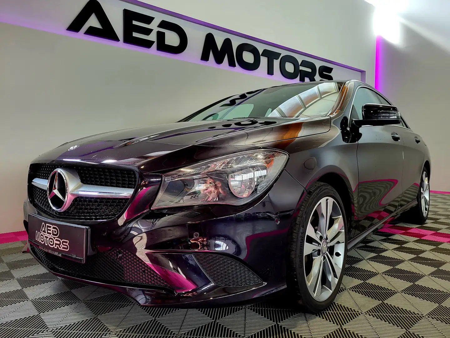 Mercedes-Benz CLA 200 CLA 200 CDI (117.301) Paars - 1