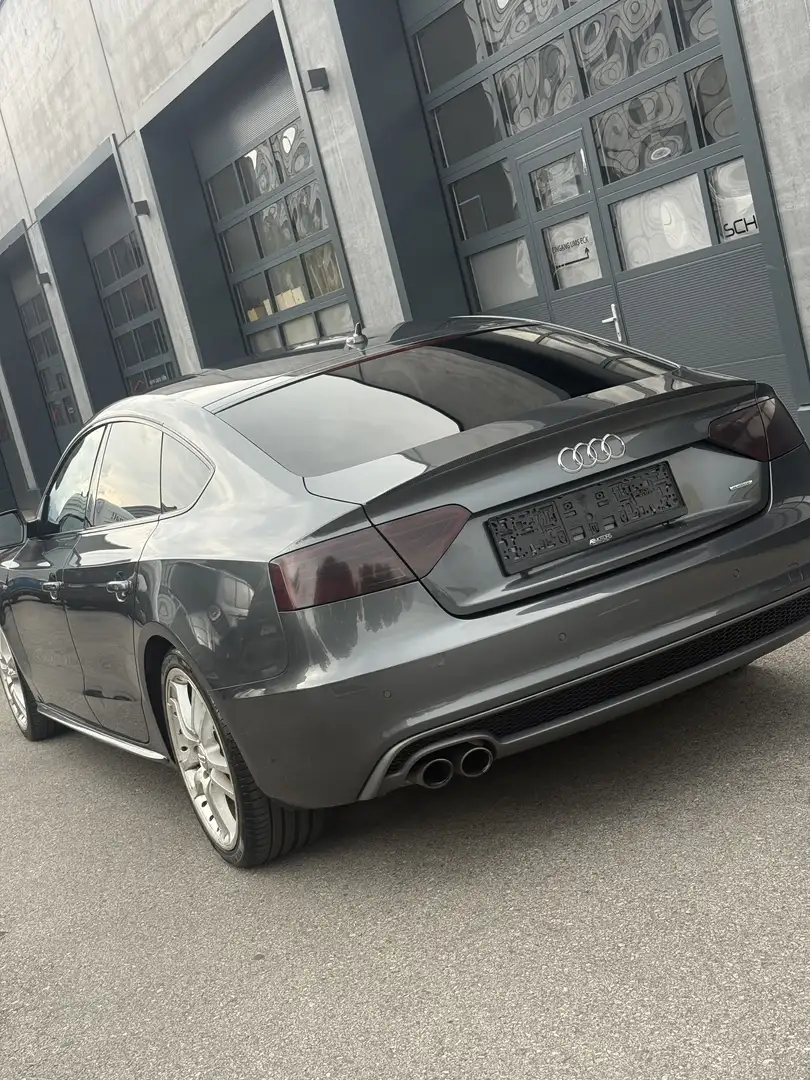 Audi A5 SB 2.0 TDI Quattro 3X Sline - 2