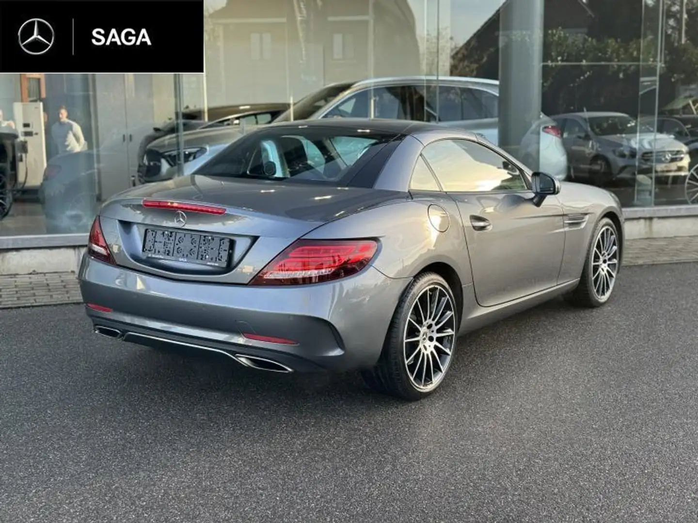 Mercedes-Benz SLC 180 AMG Caméra Harman K. Gris - 2