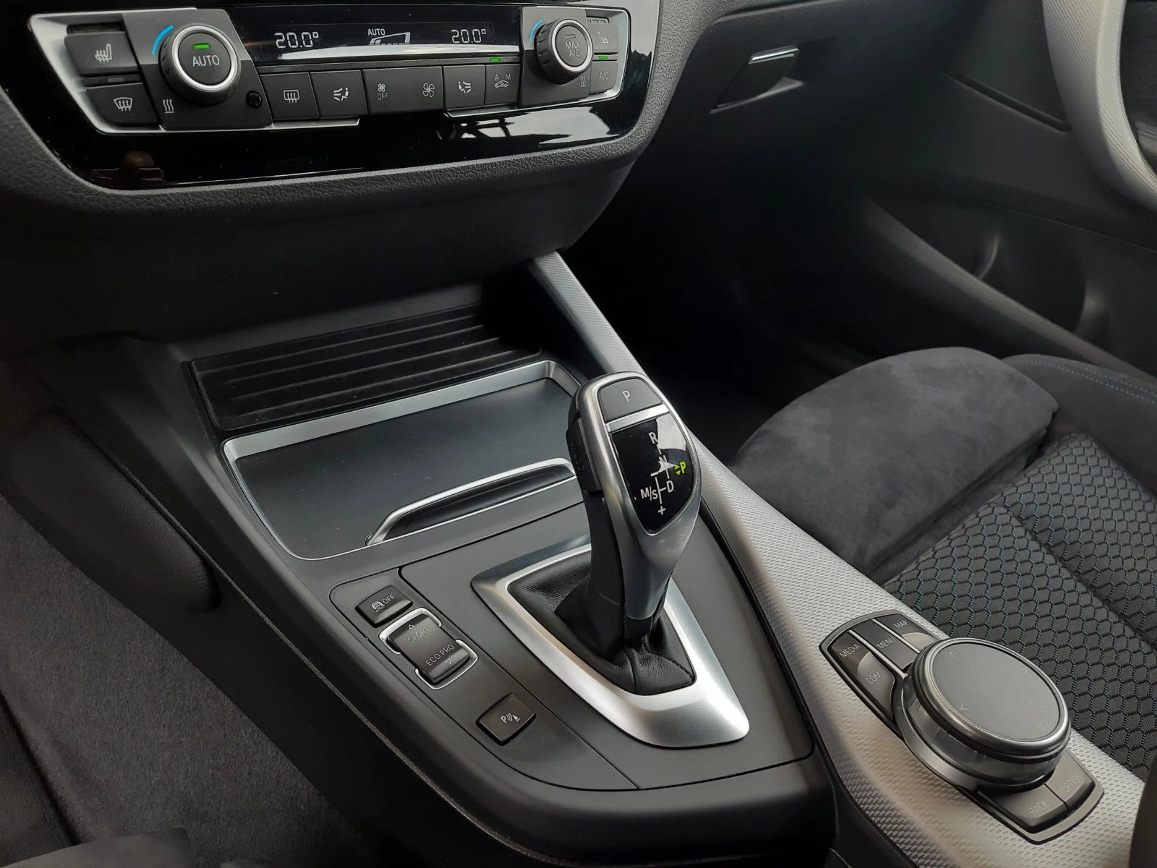 BMW 125 d Limo/3xM-Sport/LED/Kam/ — photo 10