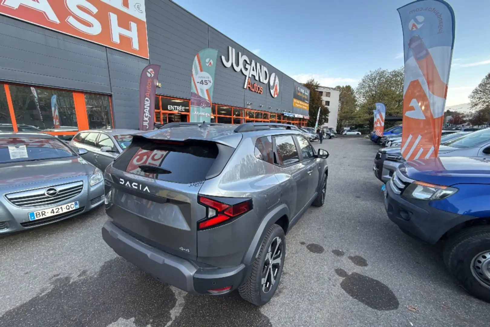 Dacia Duster NEW TCE 130 4X4 JOURNEY PK CIT Gris - 2