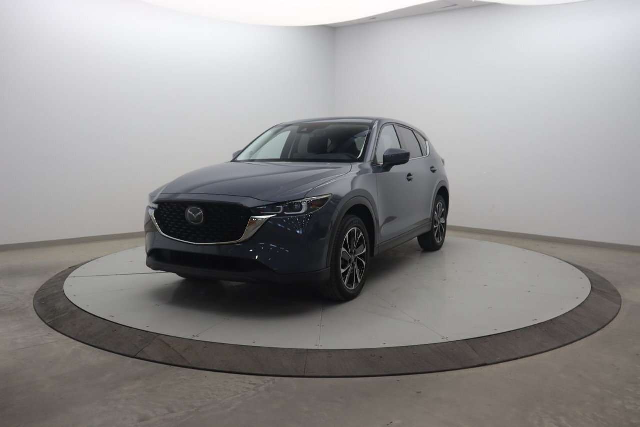 2024 Mazda CX-5 Un VUS qui combine style et caractère.