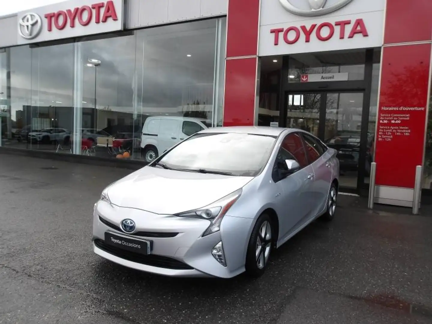 Toyota Prius+ 122h Dynamic Pack Premium Gris - 1