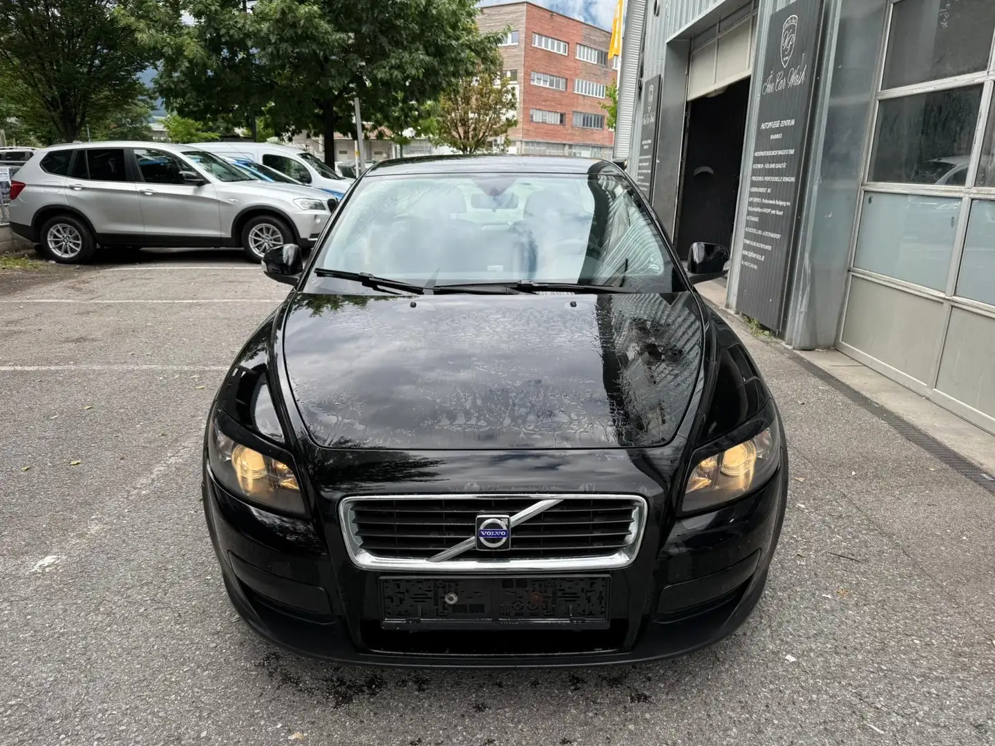 Volvo C30 1.6D DRIVe Summum Schwarz - 1