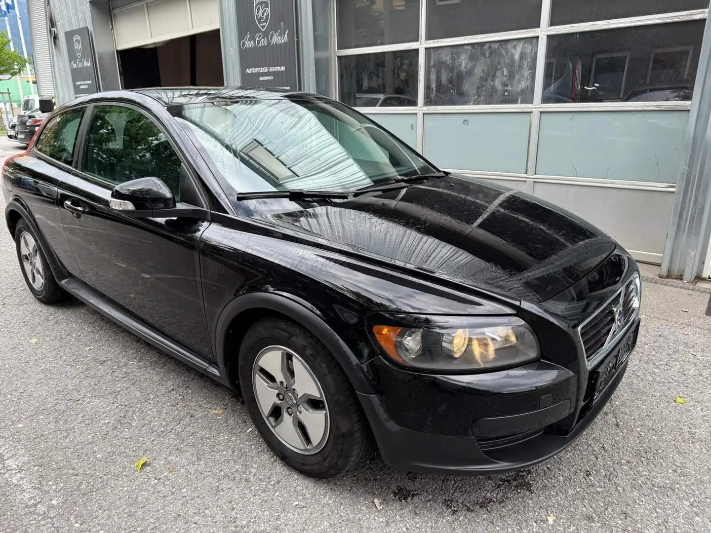 Volvo C30 1.6D DRIVe Summum Schwarz - 2