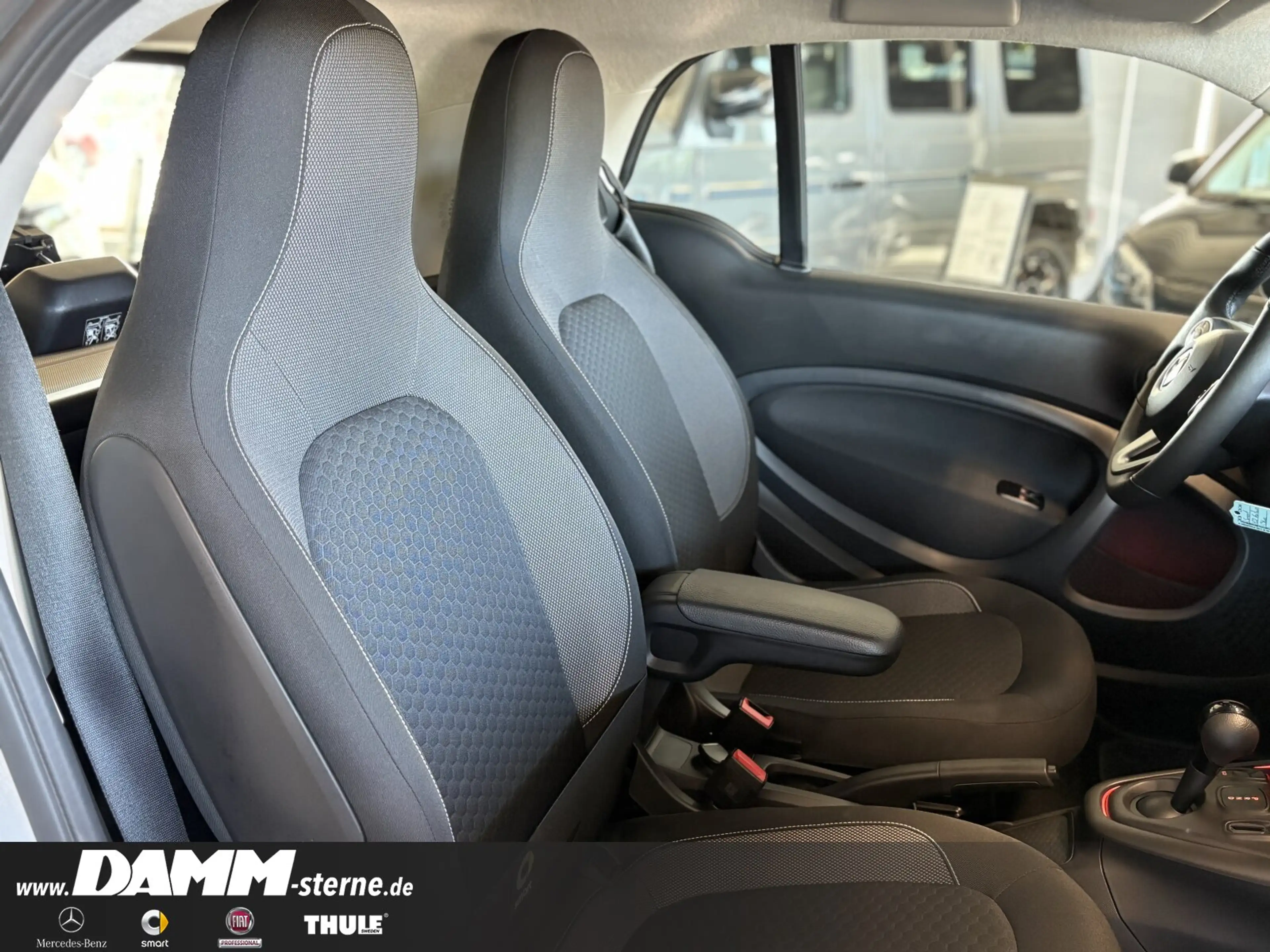 smart forTwo Smart fortwo EQ Passion/Exclusive/LED/22KW/RFK/ — photo 12