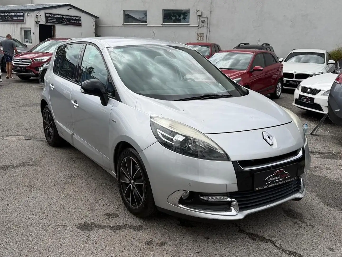 Renault Scenic Authentique - 1