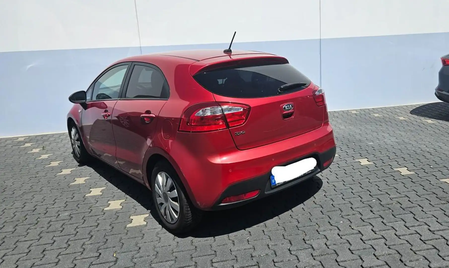 Kia Rio AUTOMATIK  NAVI R-KAM PDC Metall Rot - 2