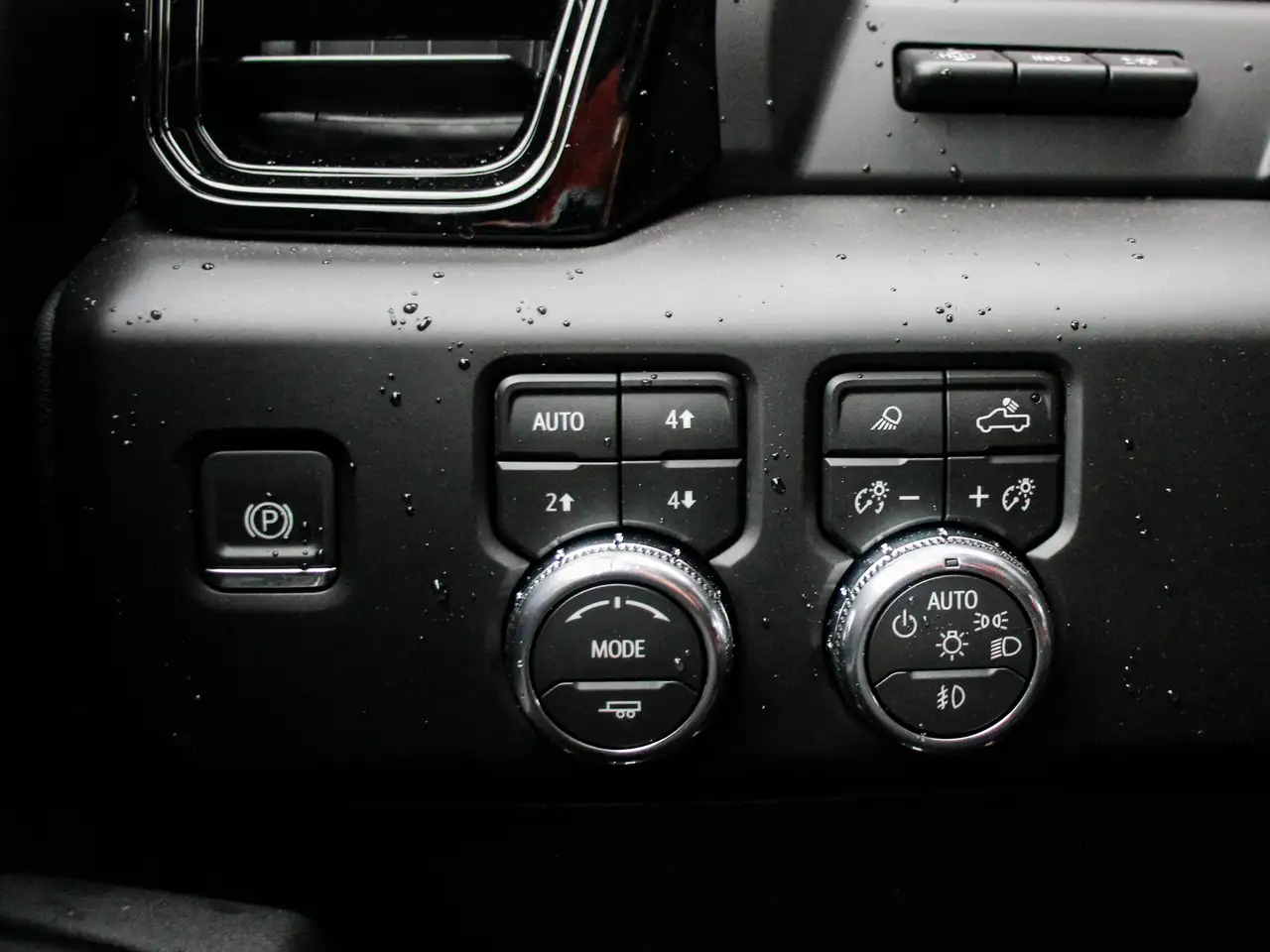 GMC Sierra 2500HD снимка GMC Sierra 2500HD