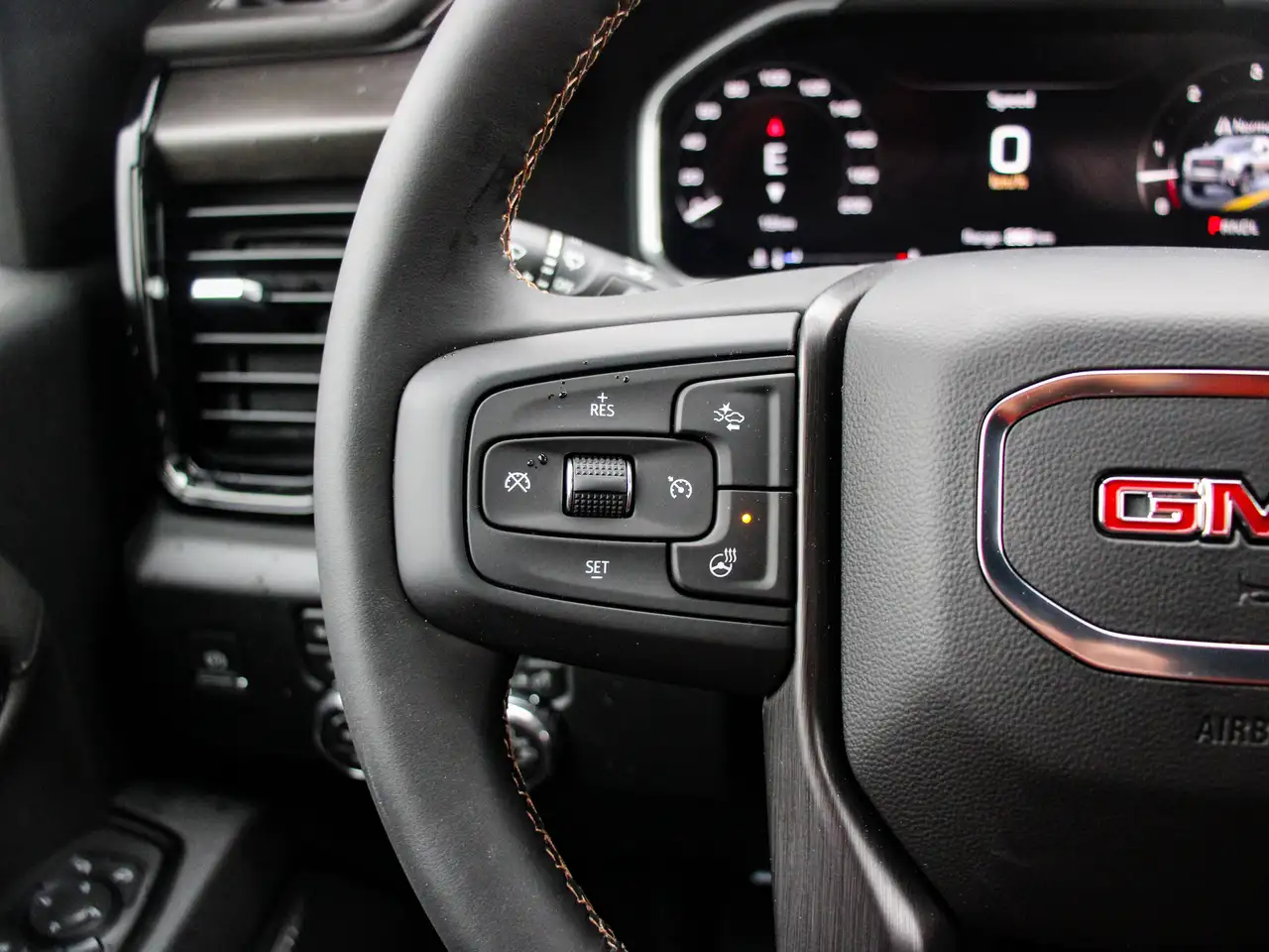 GMC Sierra 2500HD снимка GMC Sierra 2500HD