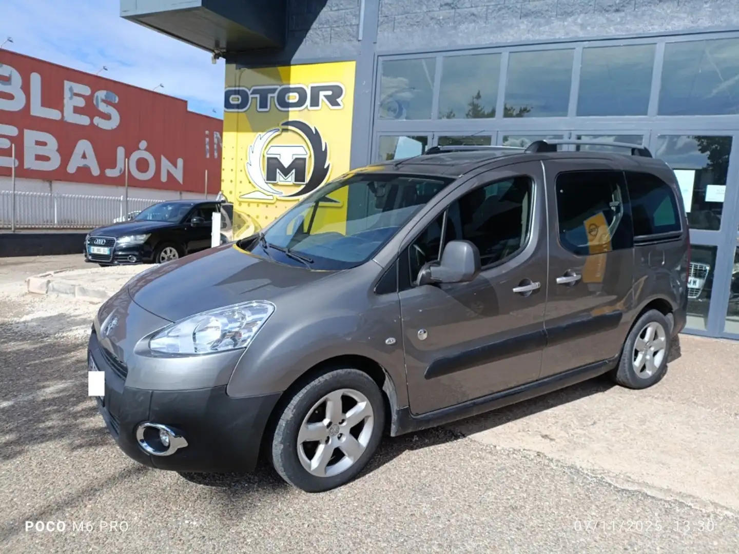 Peugeot Partner Tepee 1.6HDI Outdoor 90 - 1