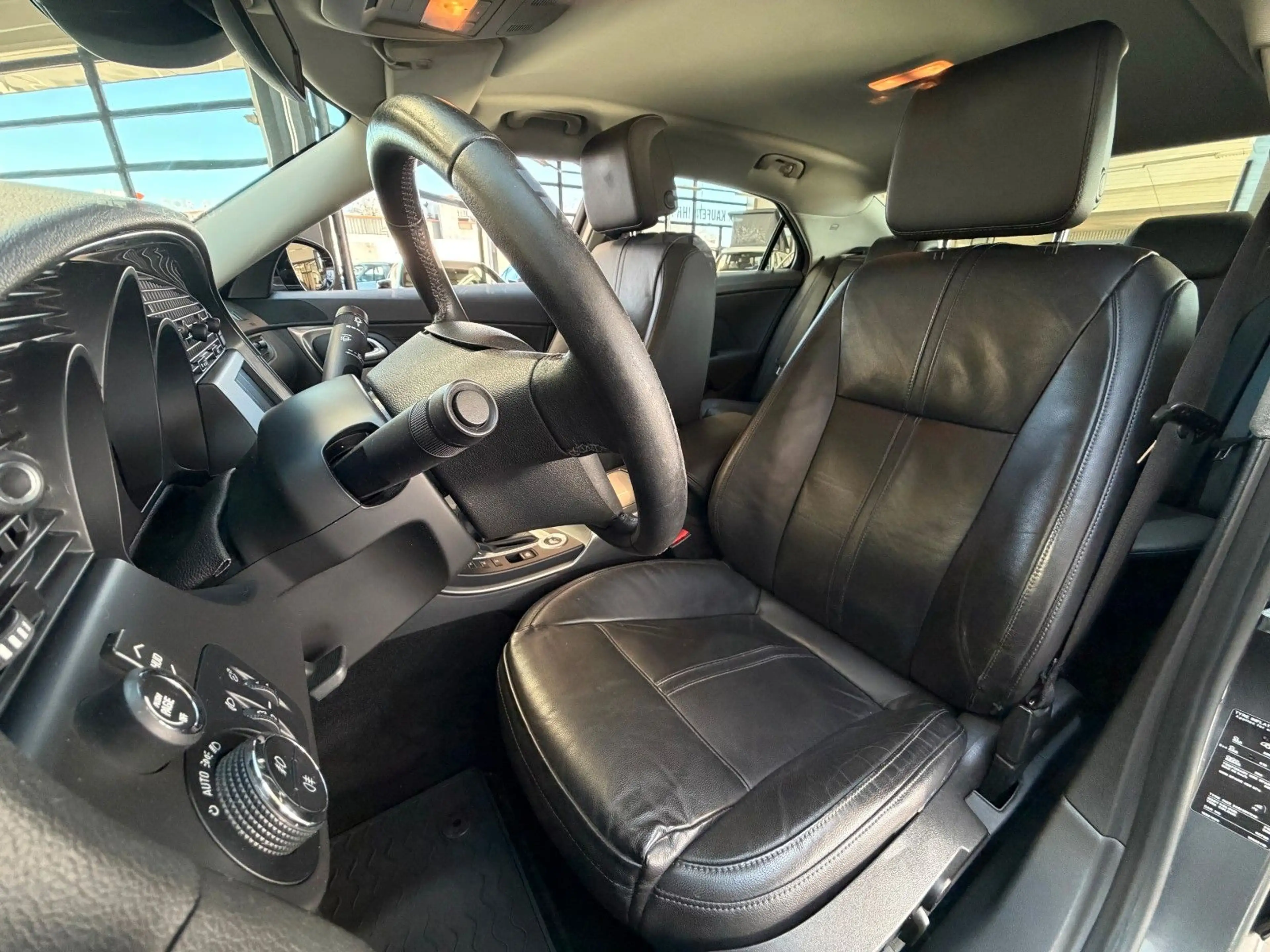 Saab 9-5 Lim.  Vector — photo 13