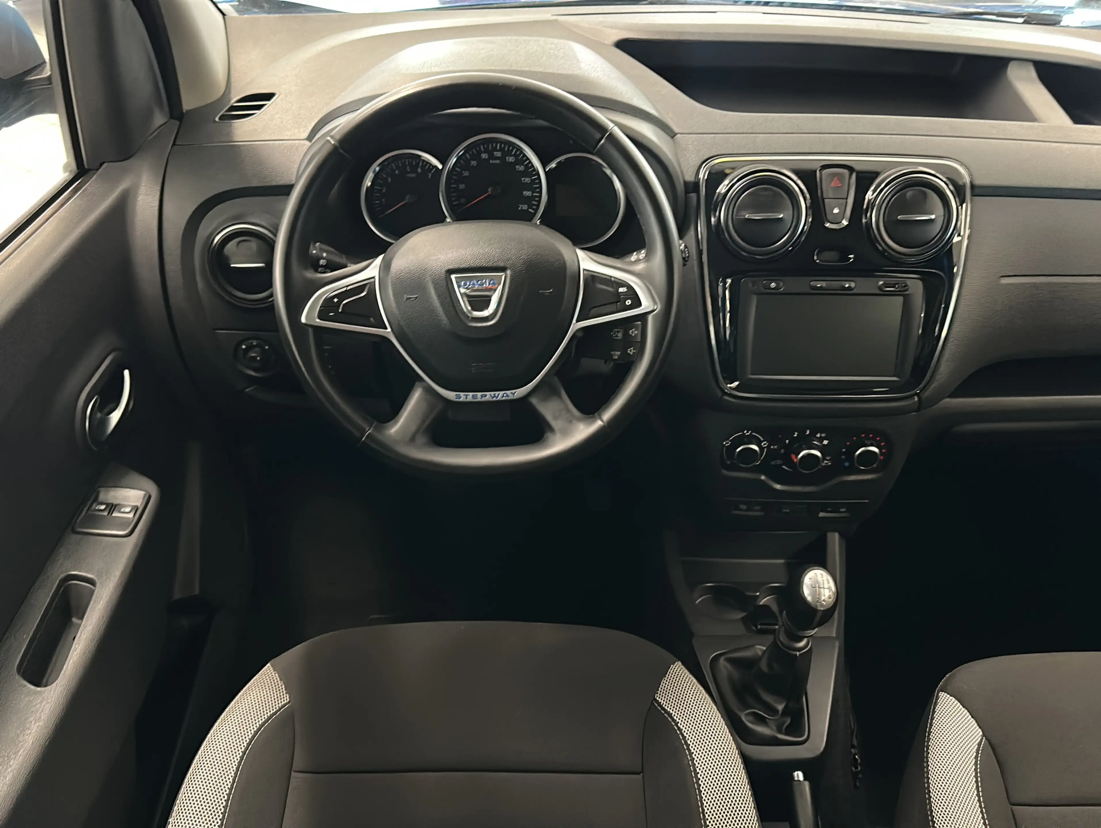 Dacia Dokker 1.3 TCe Stepway Plus|Klima|Navi|Kamera| — photo 10