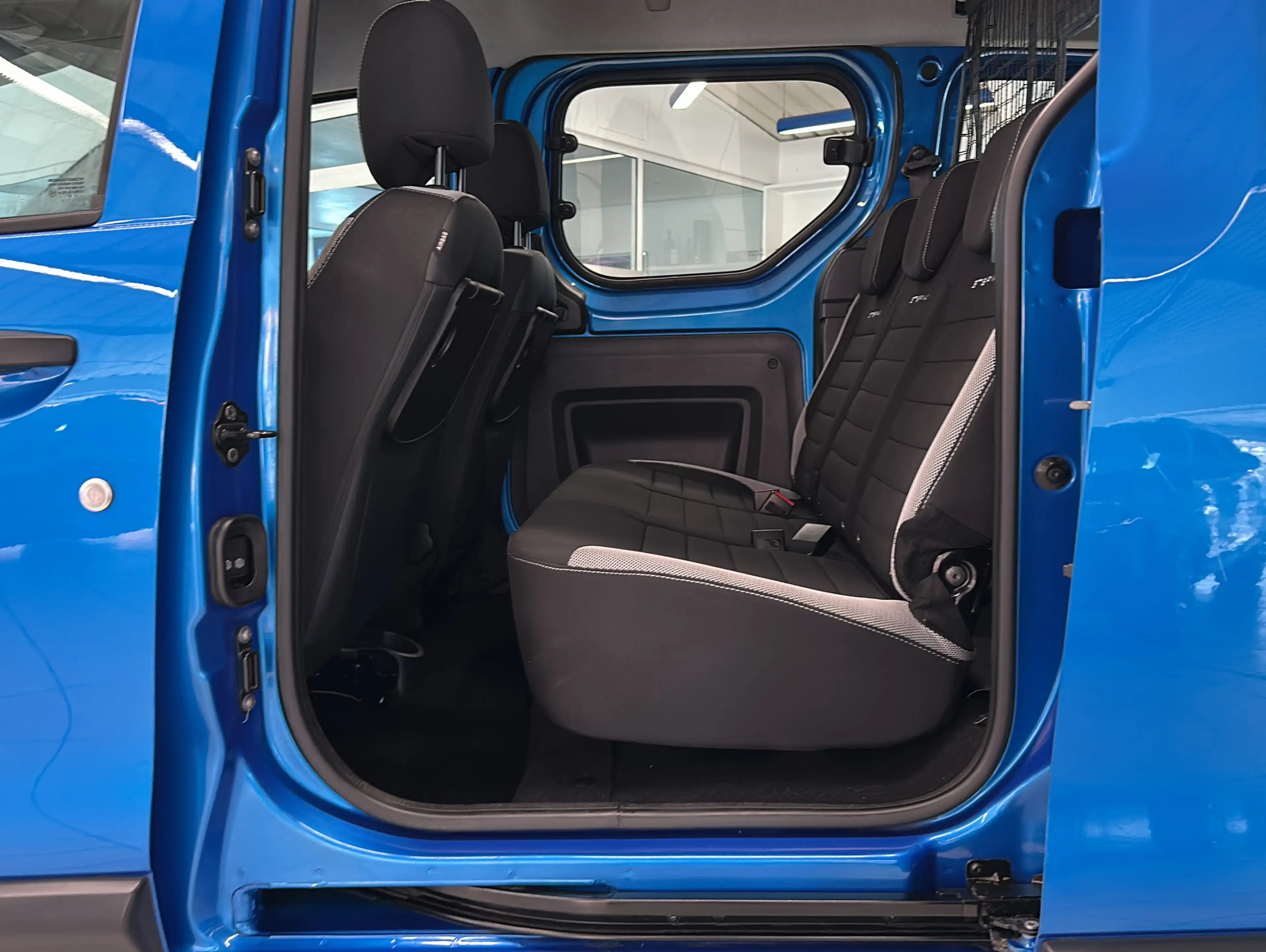 Dacia Dokker 1.3 TCe Stepway Plus|Klima|Navi|Kamera| — photo 13