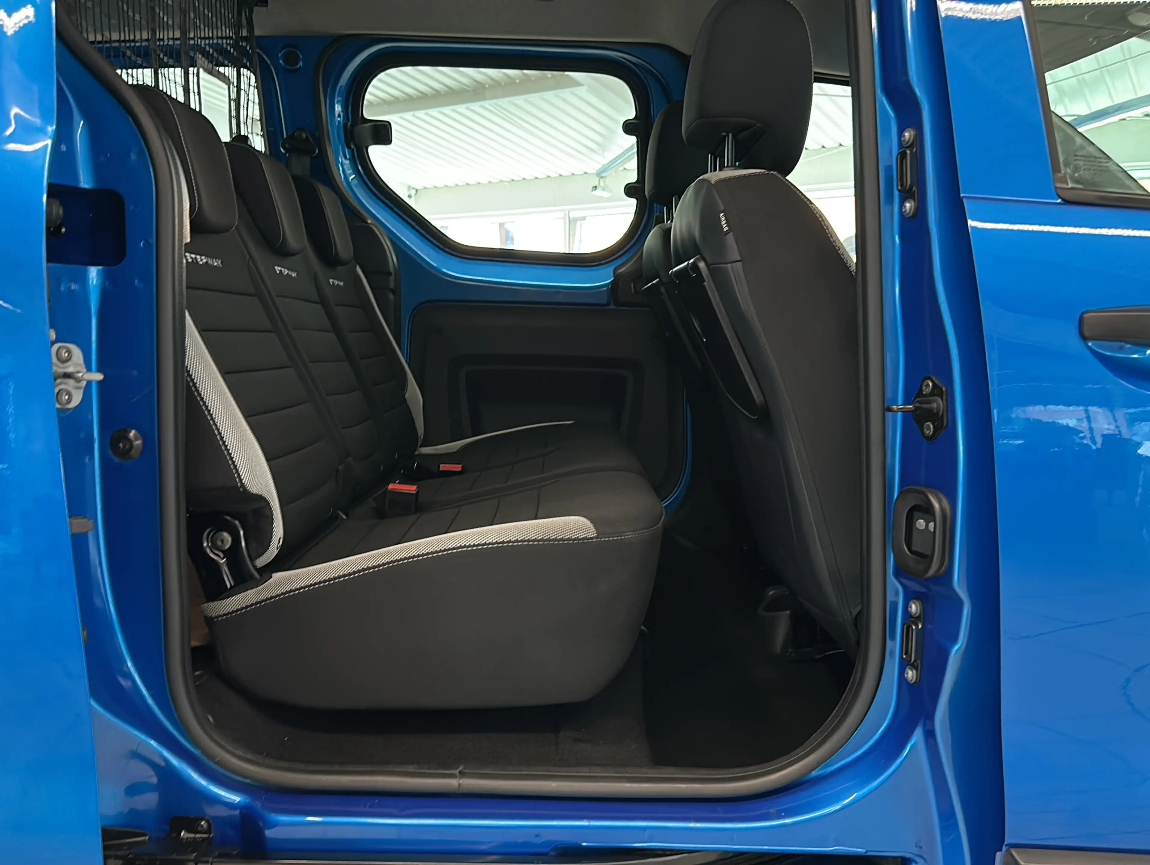 Dacia Dokker 1.3 TCe Stepway Plus|Klima|Navi|Kamera| — photo 15