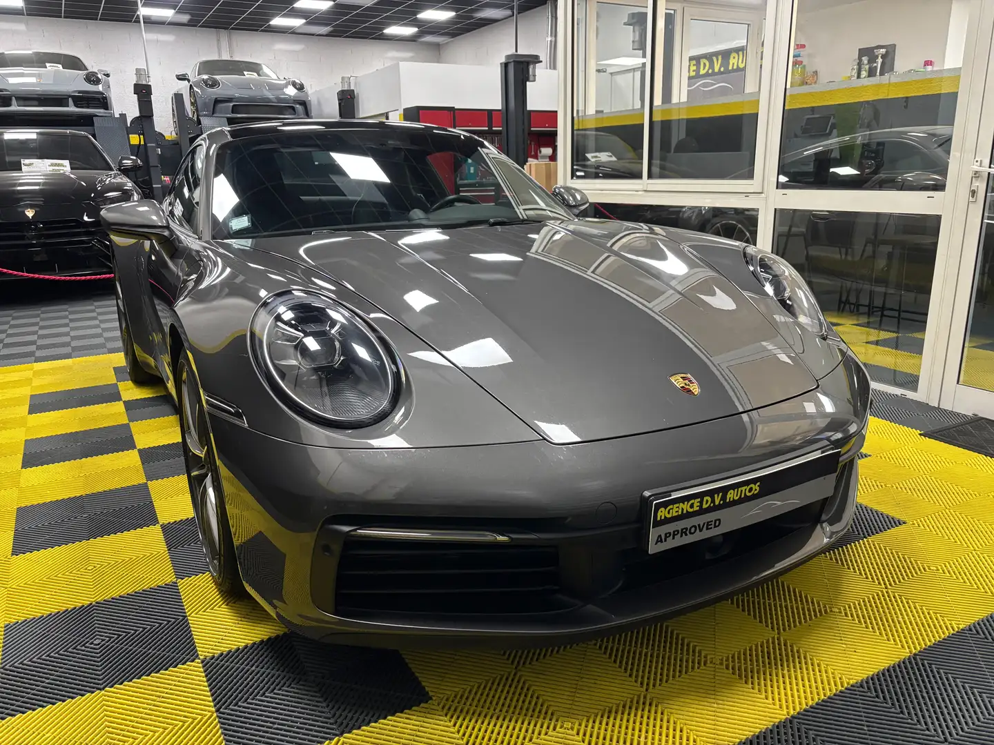 Porsche 992 911 Carrera 4S Coupé 3.0i 450 PDK Gris - 2