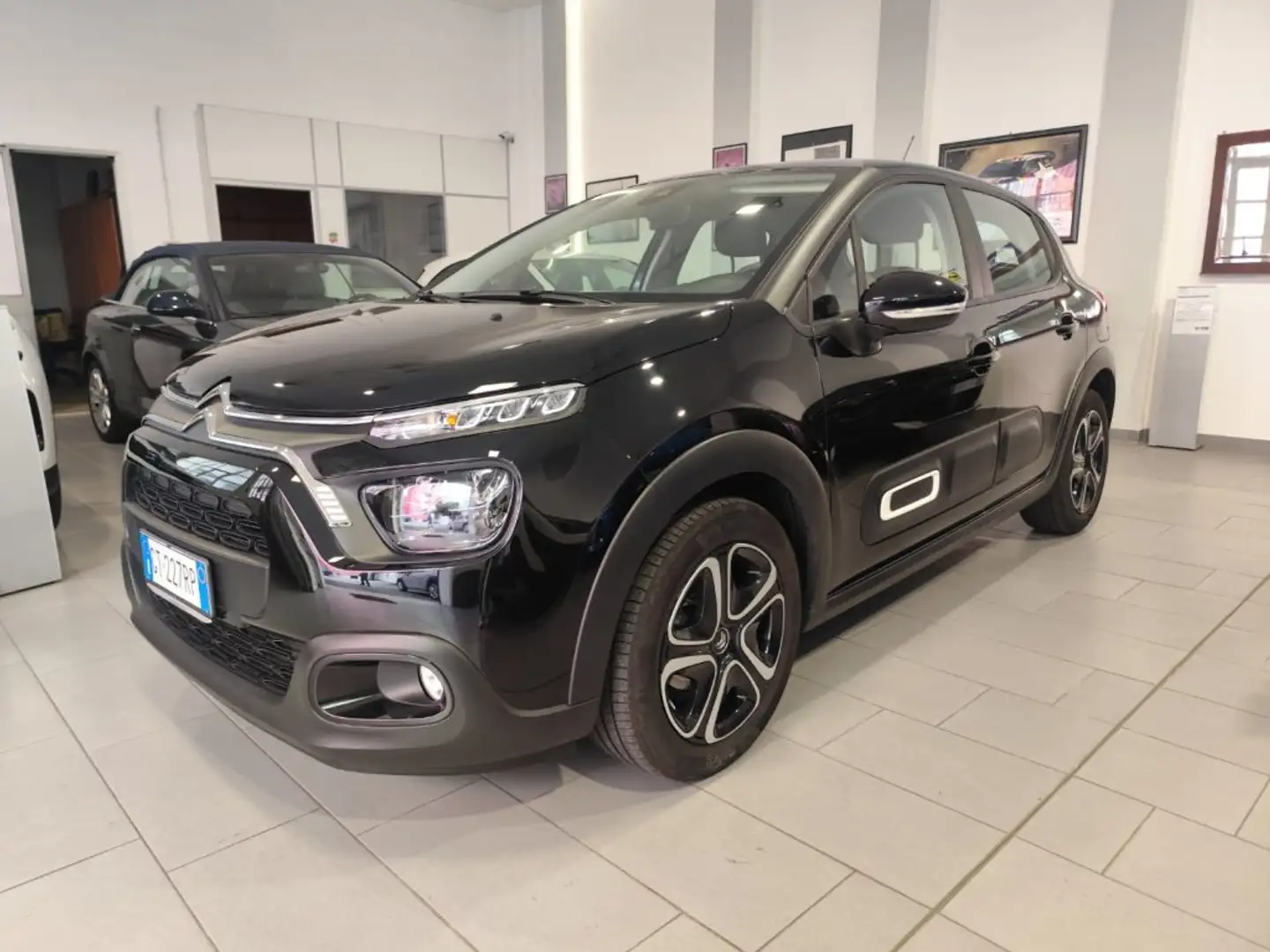 Citroen C3 PureTech 83 S&S Plus 5.700 km Nero - 2