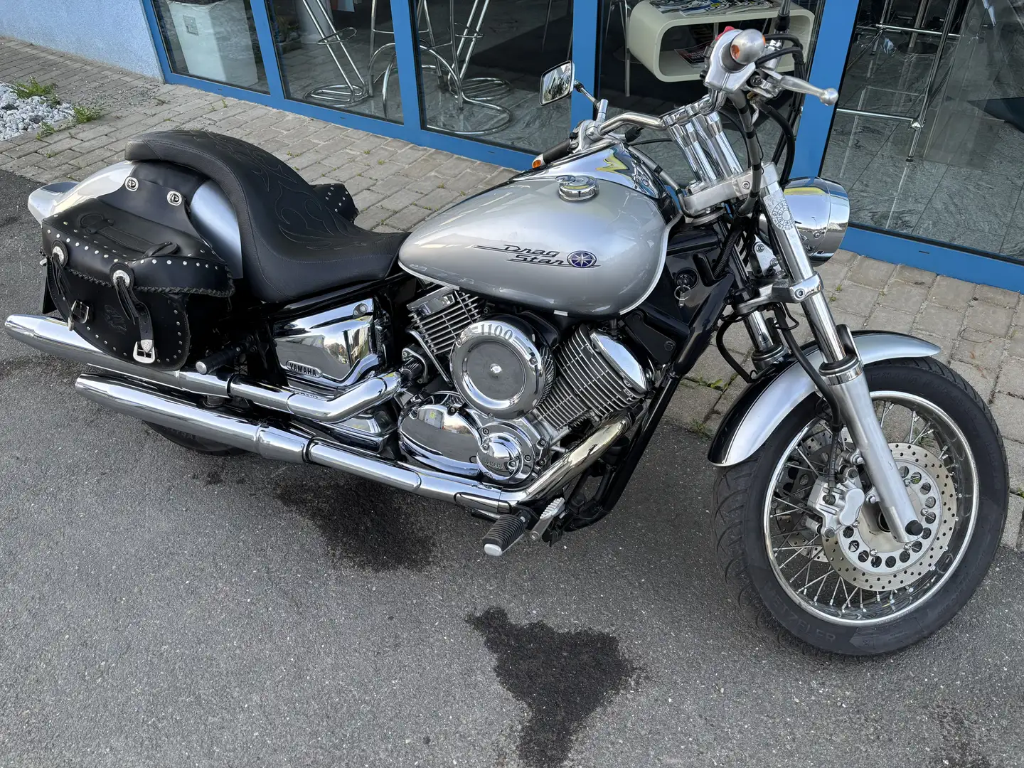 Yamaha XVS 1100 - 1