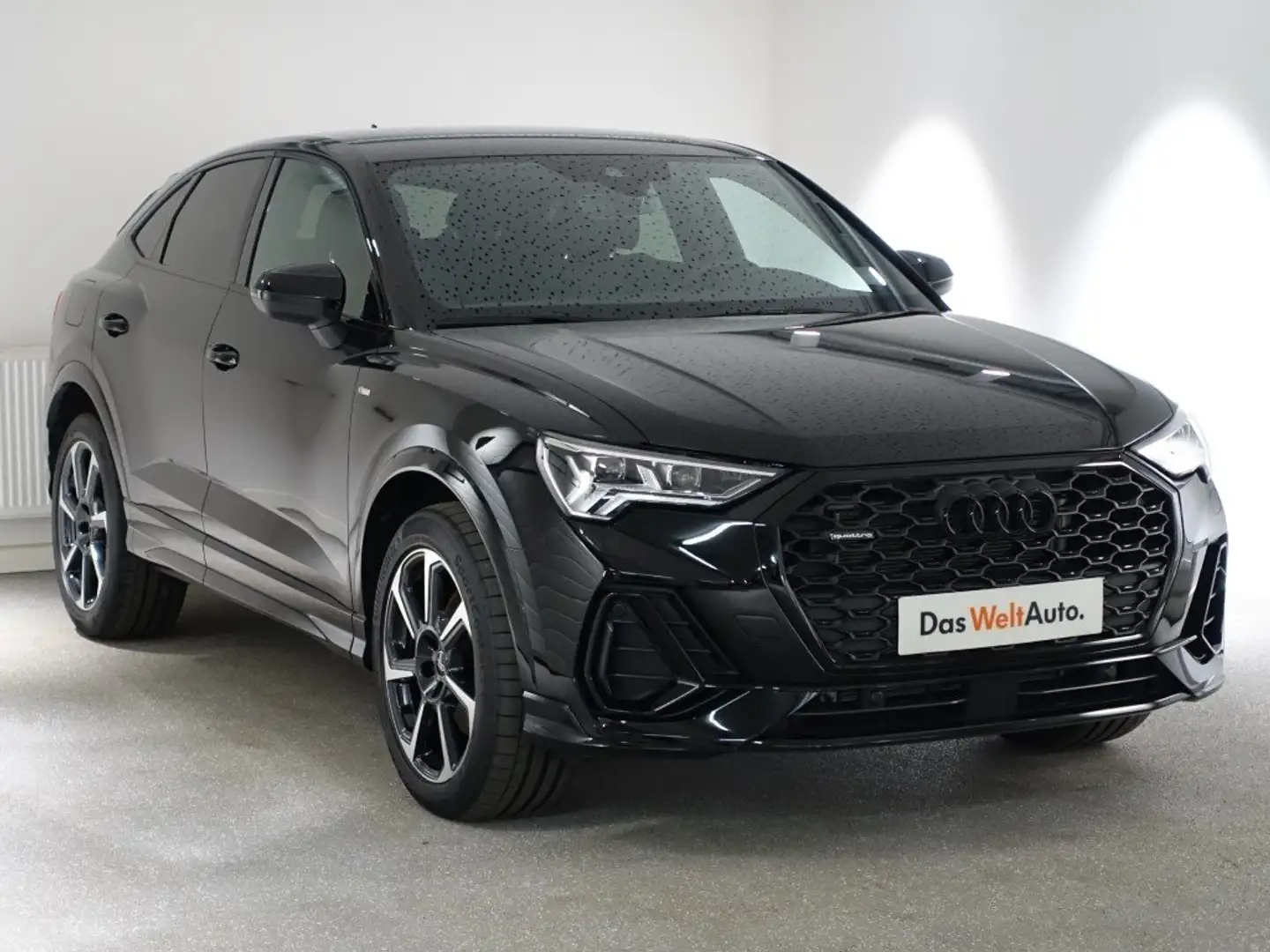 Audi Q3 Audi Q3 Sportback 40 TDI quattro admired, 2025 Schwarz - 1