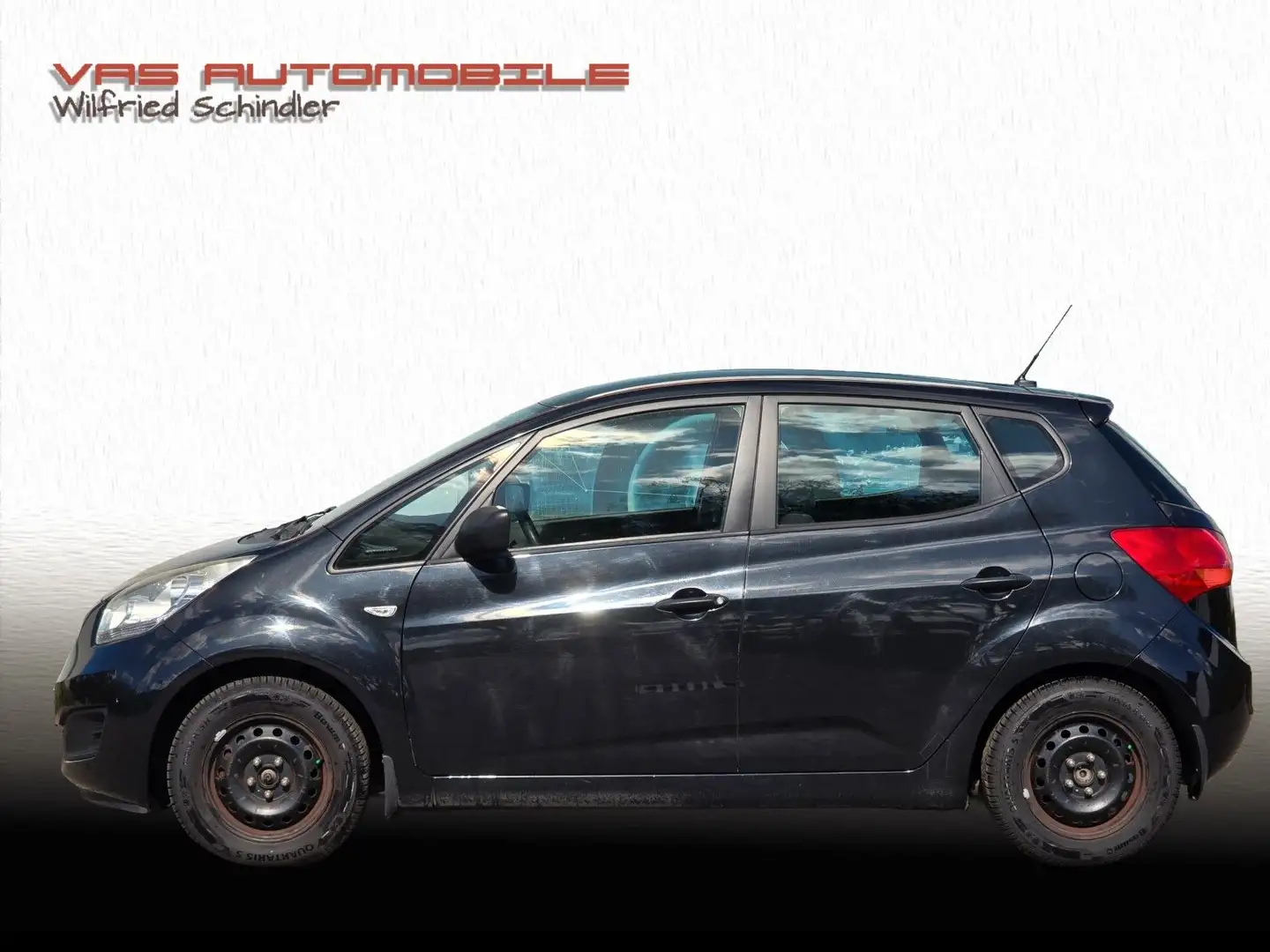 Kia Venga Attract Schwarz - 2