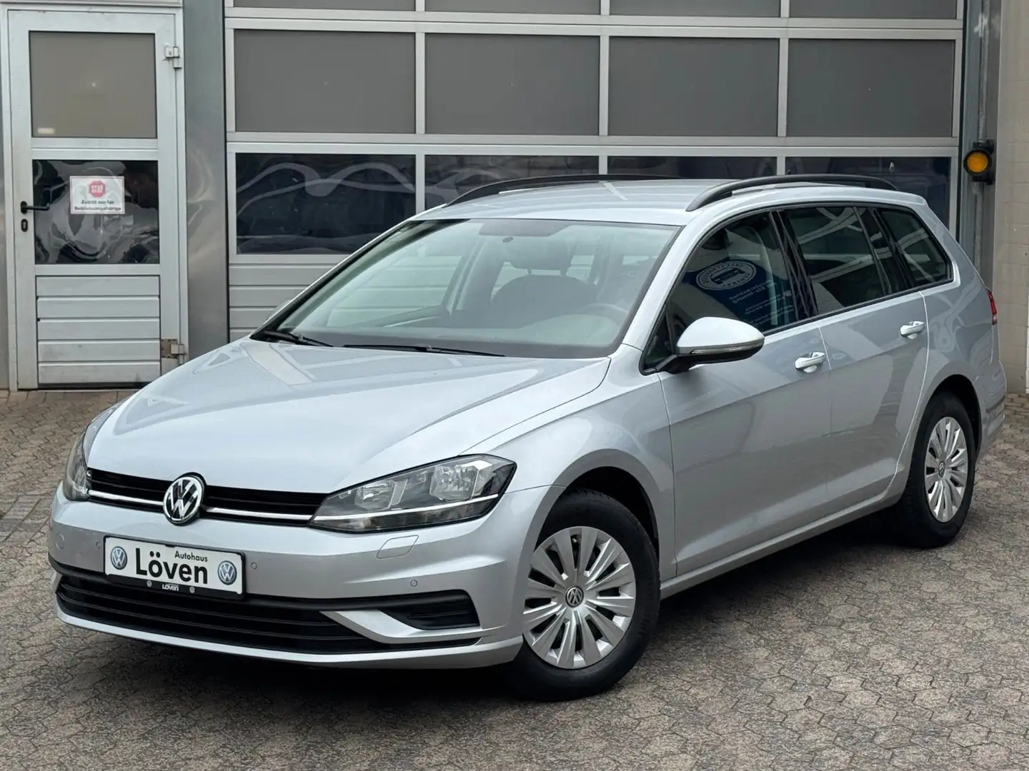 Volkswagen Golf VII Variant 1.0 TSI Trendline|Navi|SHZ|Temp Zilver - 1