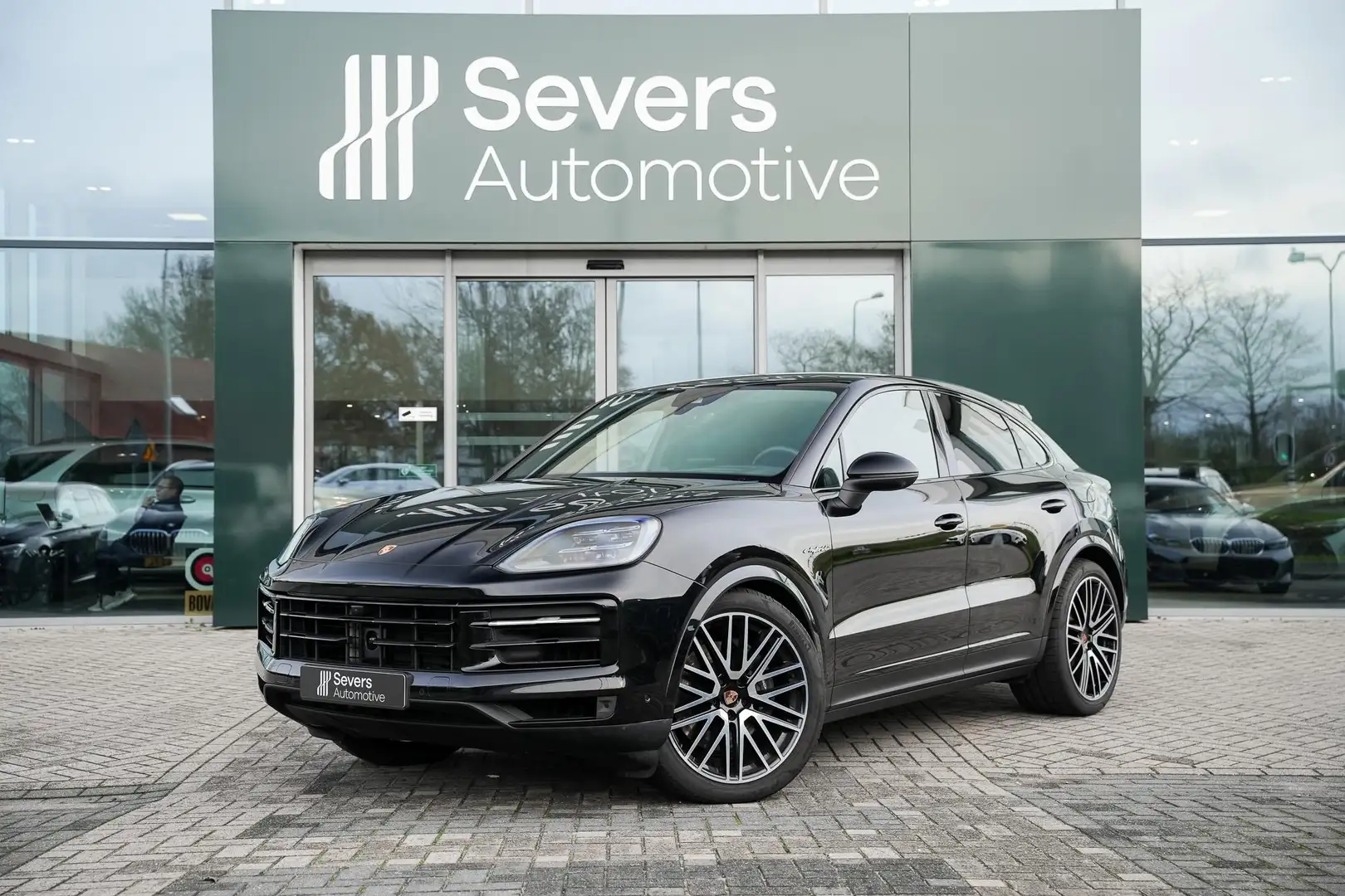 Porsche Cayenne Coupé E-Hybrid | Adaptieve Luchtvering (PASM) | In Zwart - 1