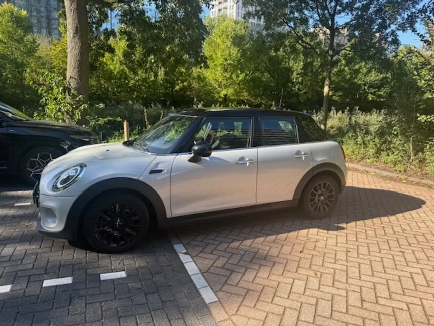 MINI Cooper Cooper 1.5 Salt Zilver - 1