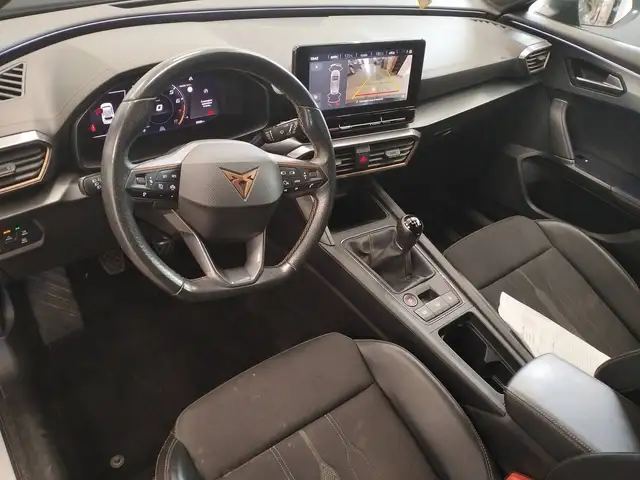 Cupra Formentor view 11
