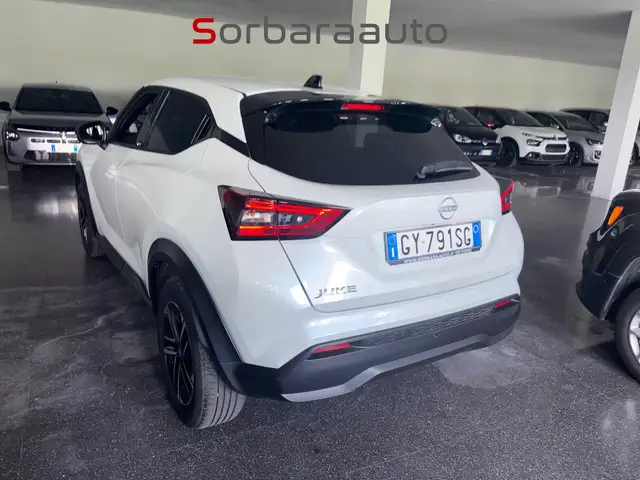 Nissan Juke view 3