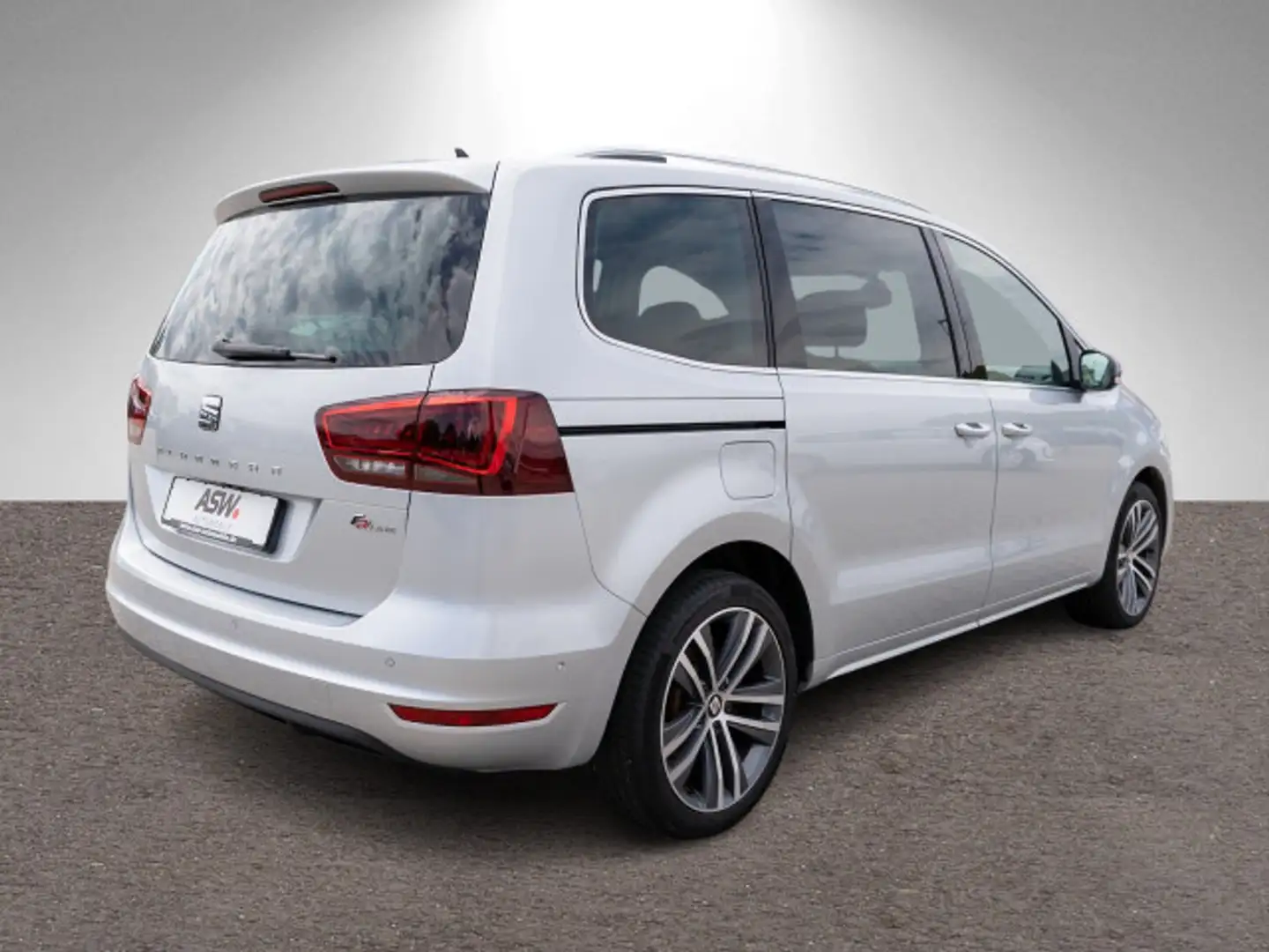 SEAT Alhambra FR-Line 1.4TSI DSG Xenon Nav RFK AHK 7S Silber - 2